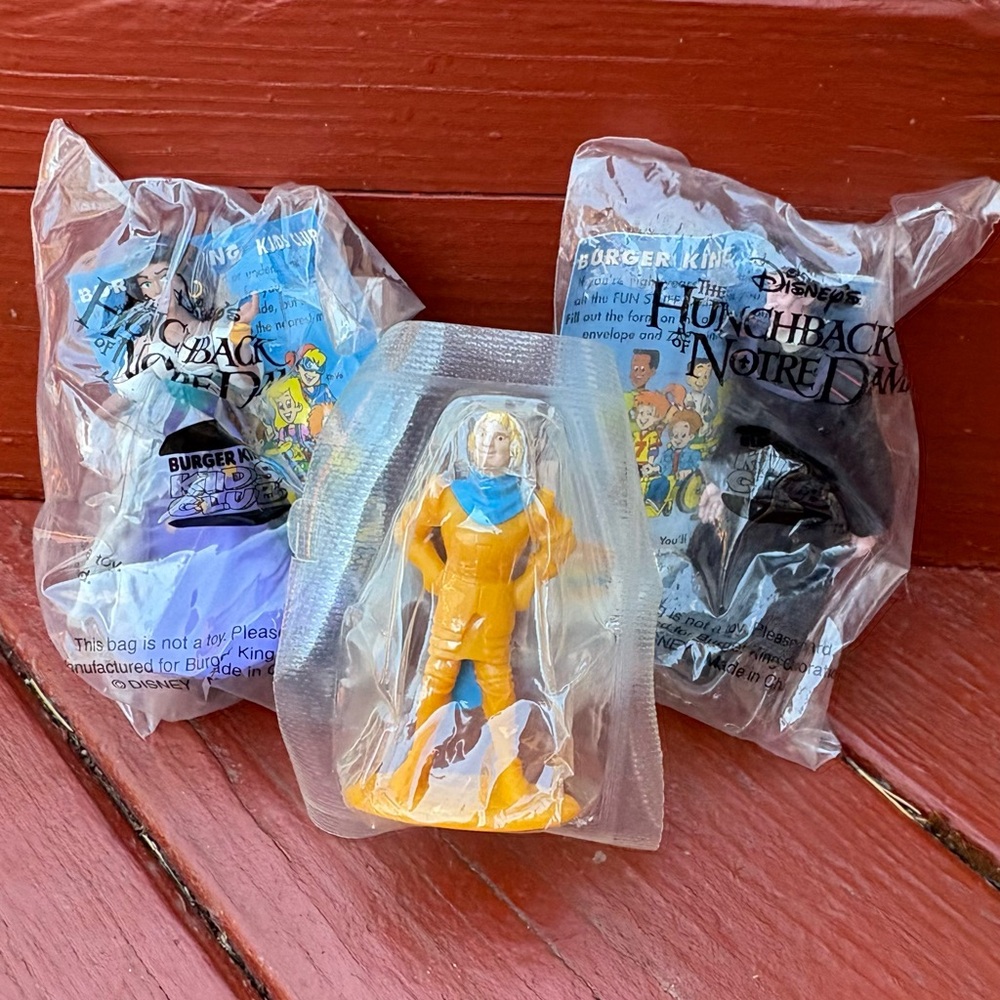 Burger King Kids Meal Sealed Vintage 1996 Hunchback Of Notre Dame Characters